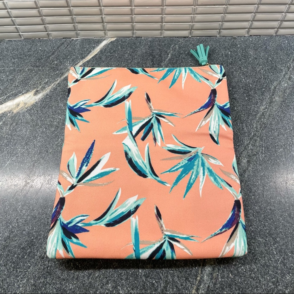 Rachel Pally Reversible Clutch in Paradise - Picture 2 of 7